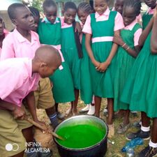 Children making soap Esokone Large.jpg